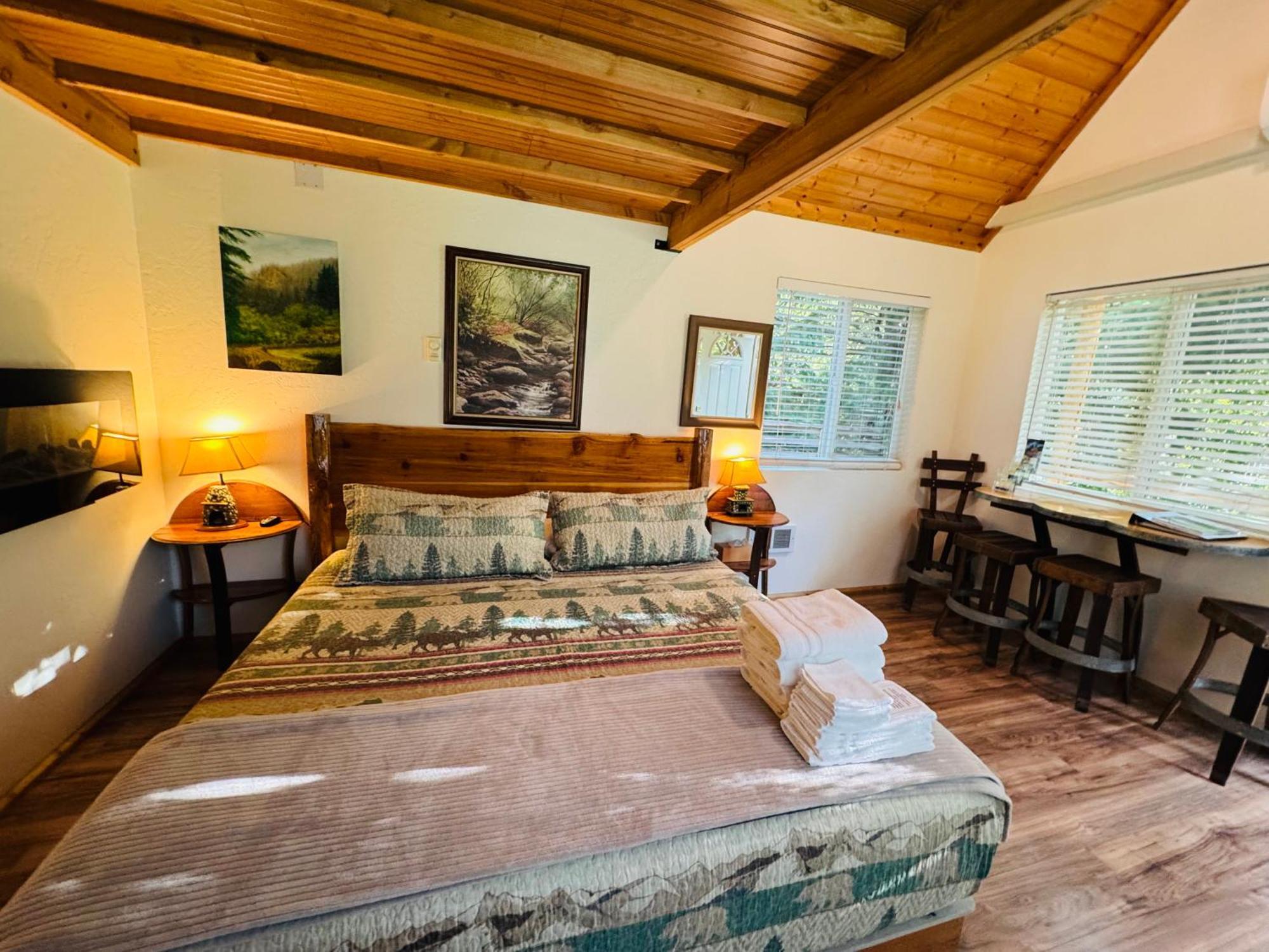 Umpqua'S Last Resort - Wilderness Cabins, Rv Park & Glamping Idleyld Park Exterior foto